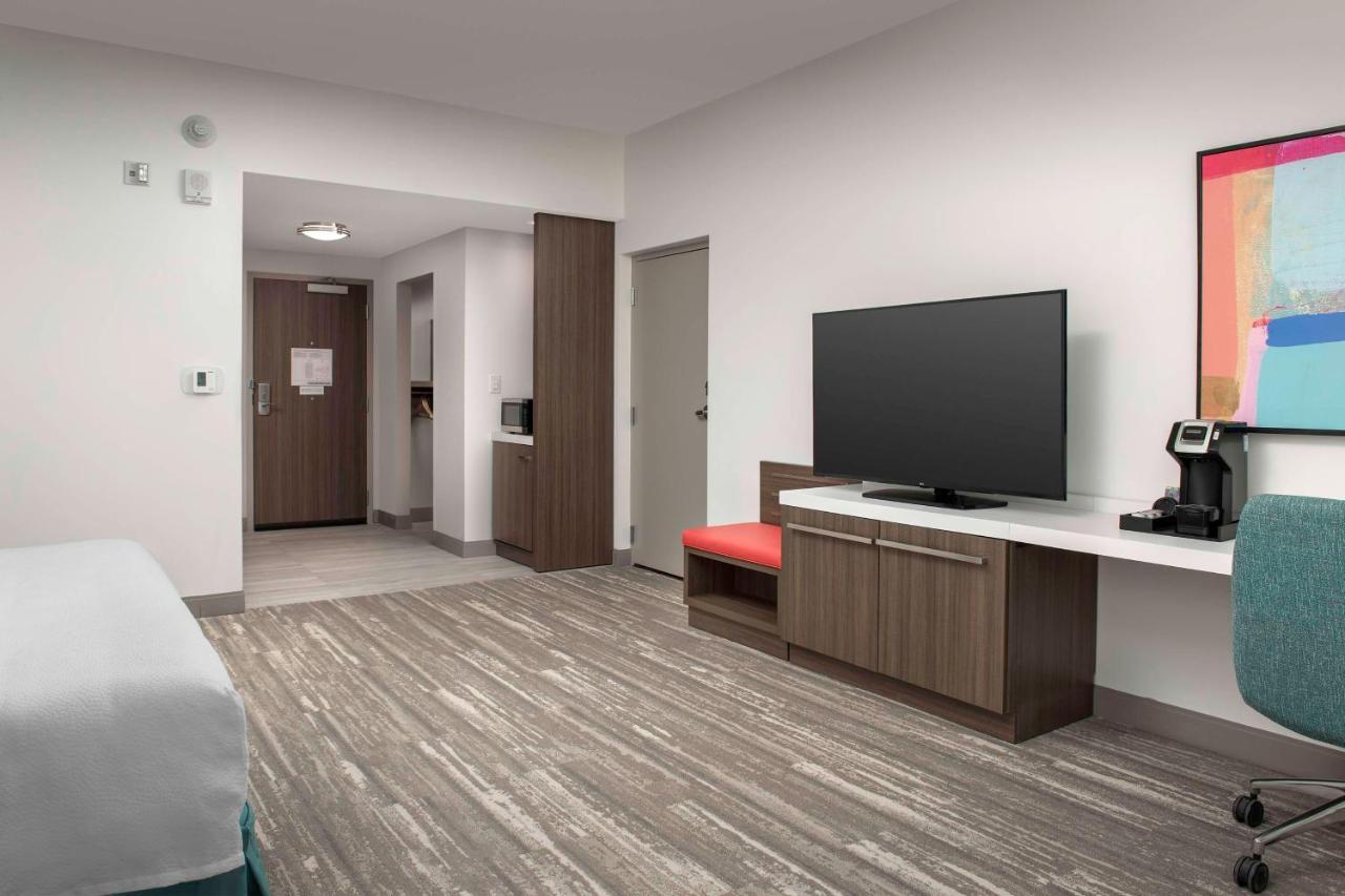 Hilton Garden Inn Pensacola Downtown エクステリア 写真
